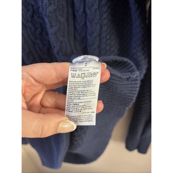 GAP Women’s Small Navy Blue Cable Knit Sweater Pullover Classic Cozy Knit - Picture 6 of 7